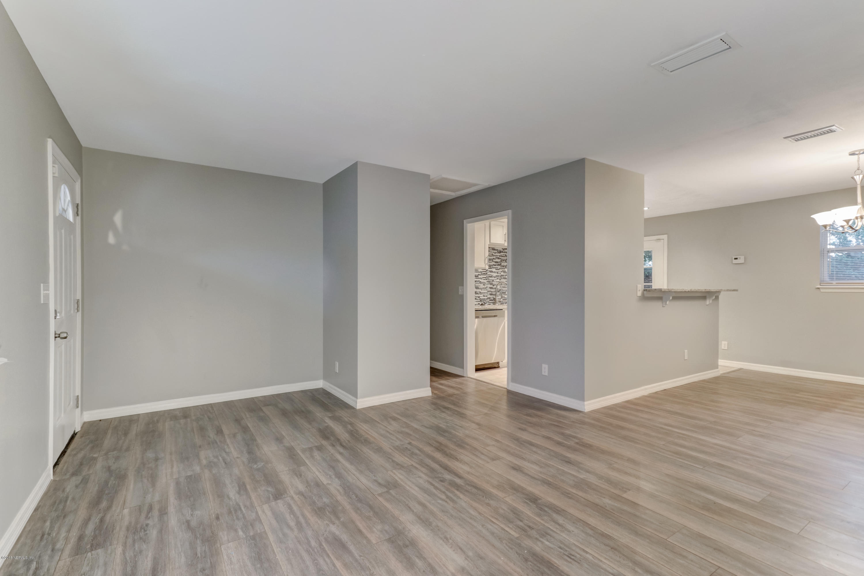 961 Memorial Park Road Jacksonville, FL 32221 - Photo 58 of 84 Living room/ Dining Room
