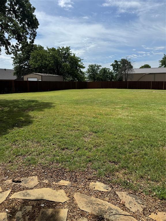 105 Perkins Road Krugerville, TX 76227 - Photo 5 of 10