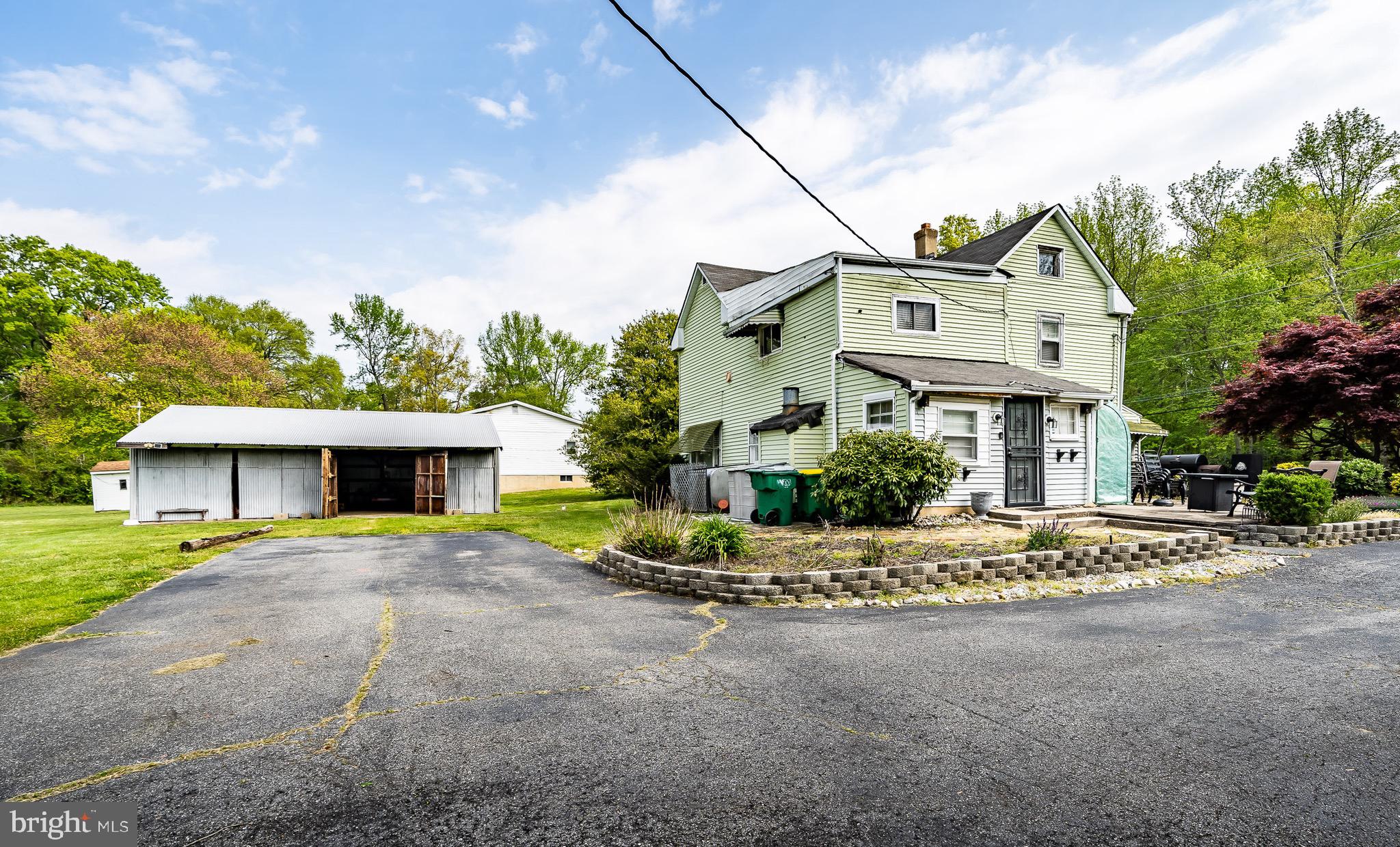 2956 Frazer Road Newark, DE 19702 - Photo 2 of 31 Farmhouse