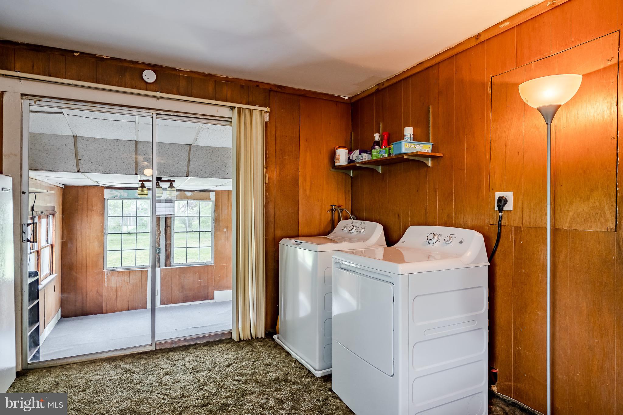 2956 Frazer Road Newark, DE 19702 - Photo 25 of 31 Ranch laundry room