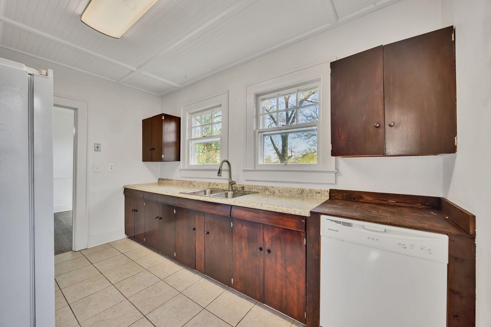 156 Greens Lake Road Rossville, GA 30741 - Photo 10 of 34 rp2603221-1010