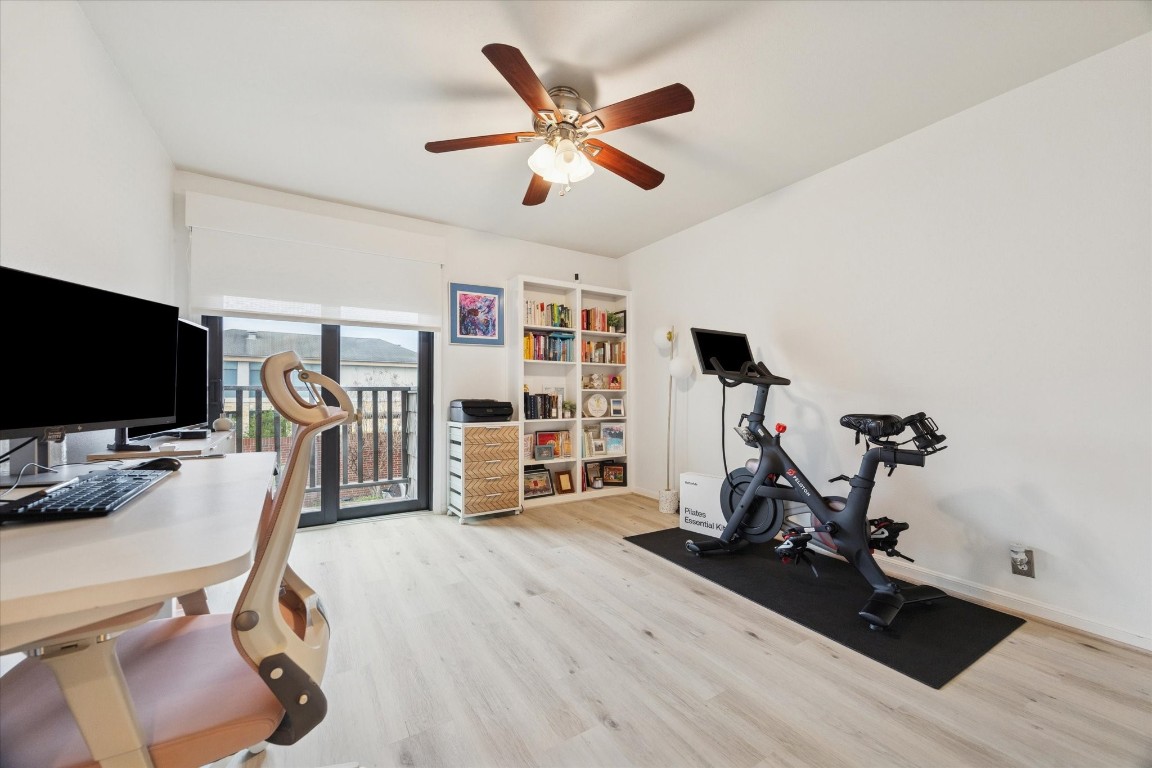 2829 Timmons Lane, Unit 184 Houston, TX 77027 - Photo 12 of 20