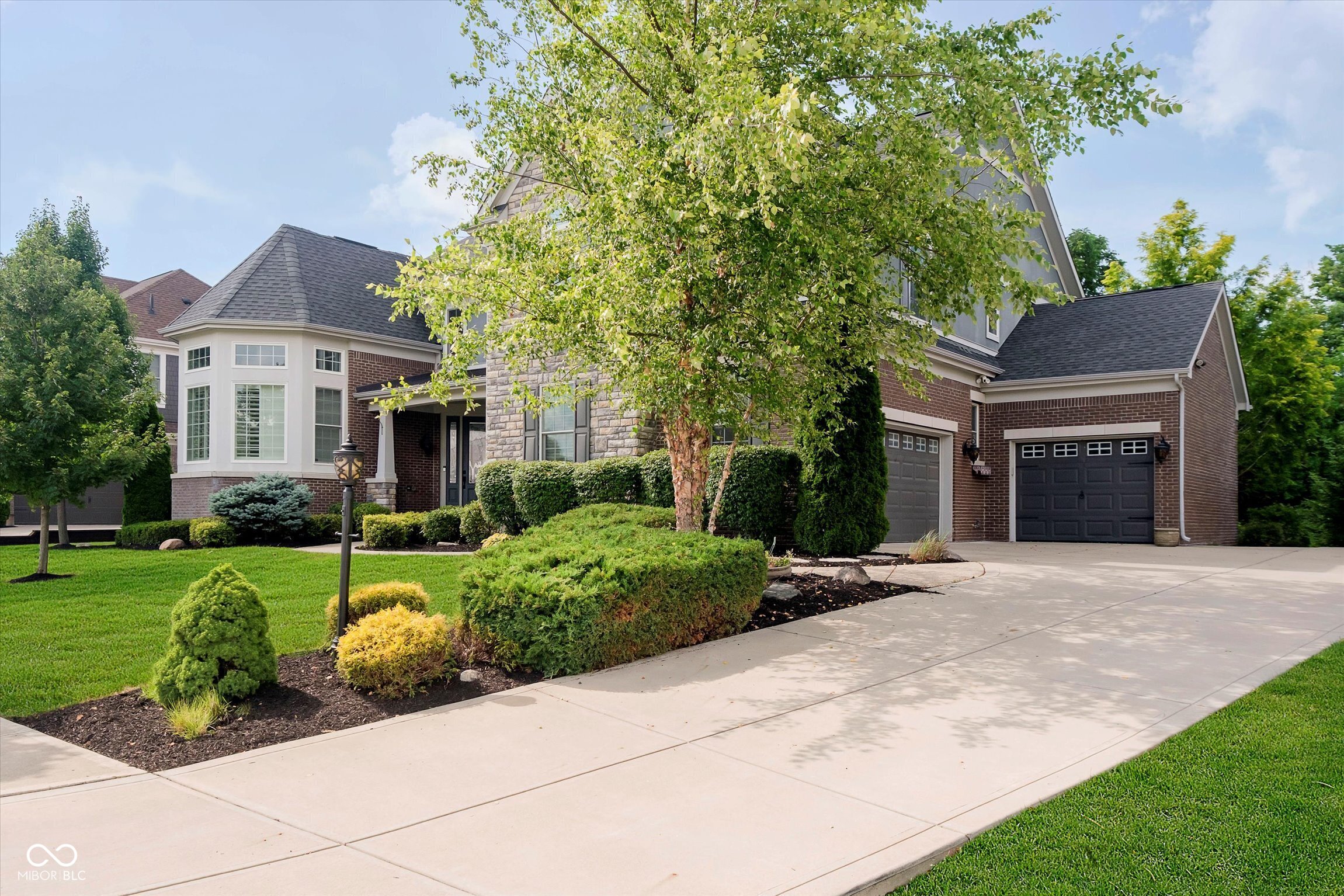 14888 Rustic Ridge Court Fishers, IN 46037 - Photo 4 of 47