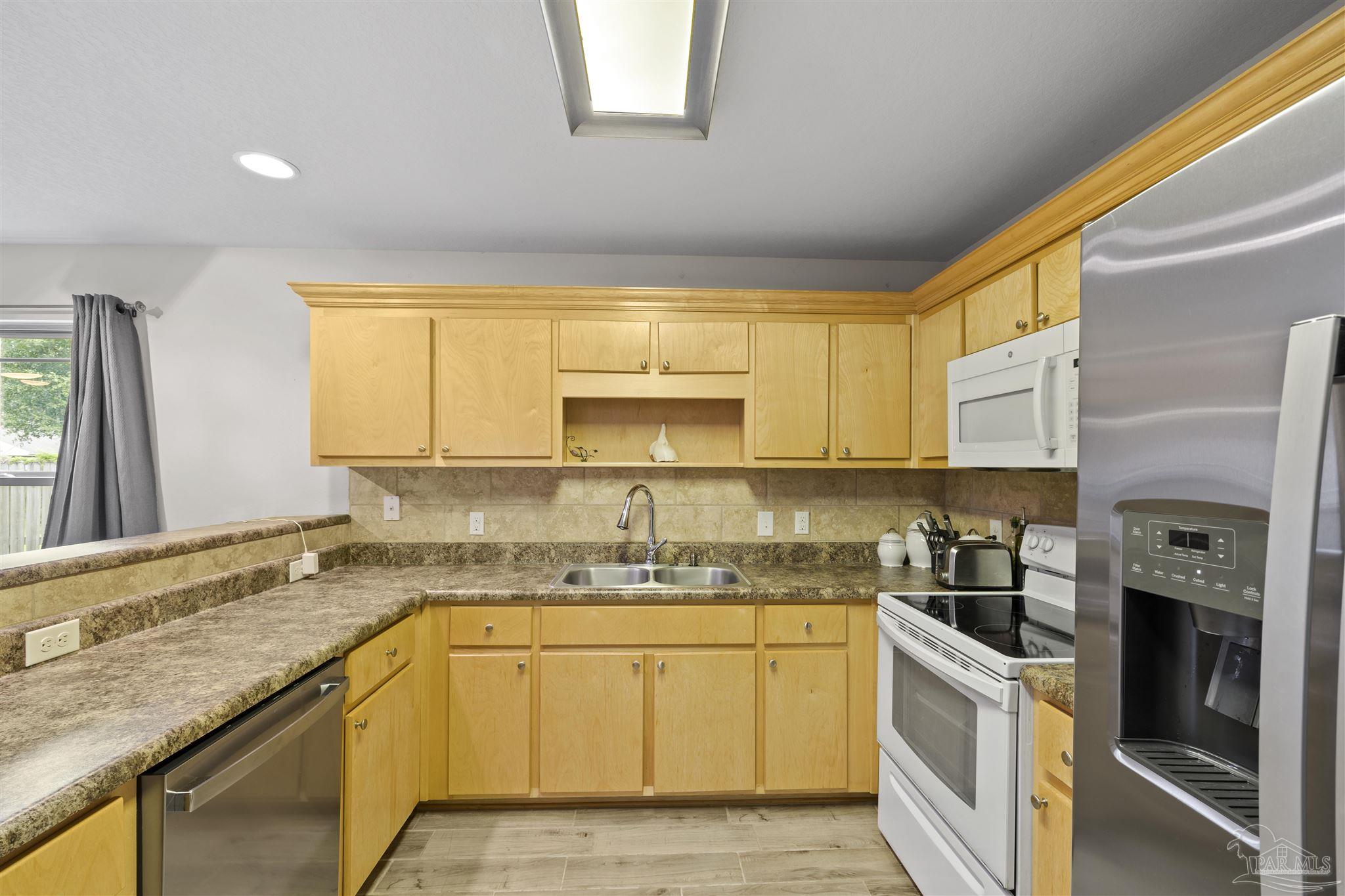 3963 Edgefield Street Pace, FL 32571 - Photo 9 of 57