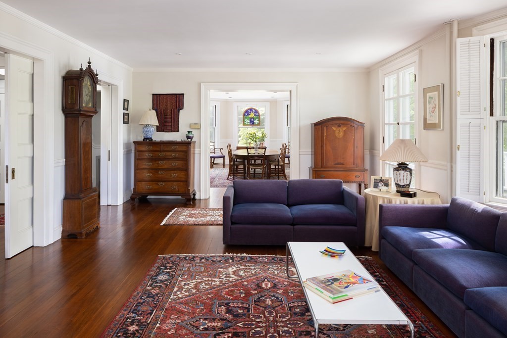 45 Warren Street Brookline, MA 02445 - Photo 4 of 24