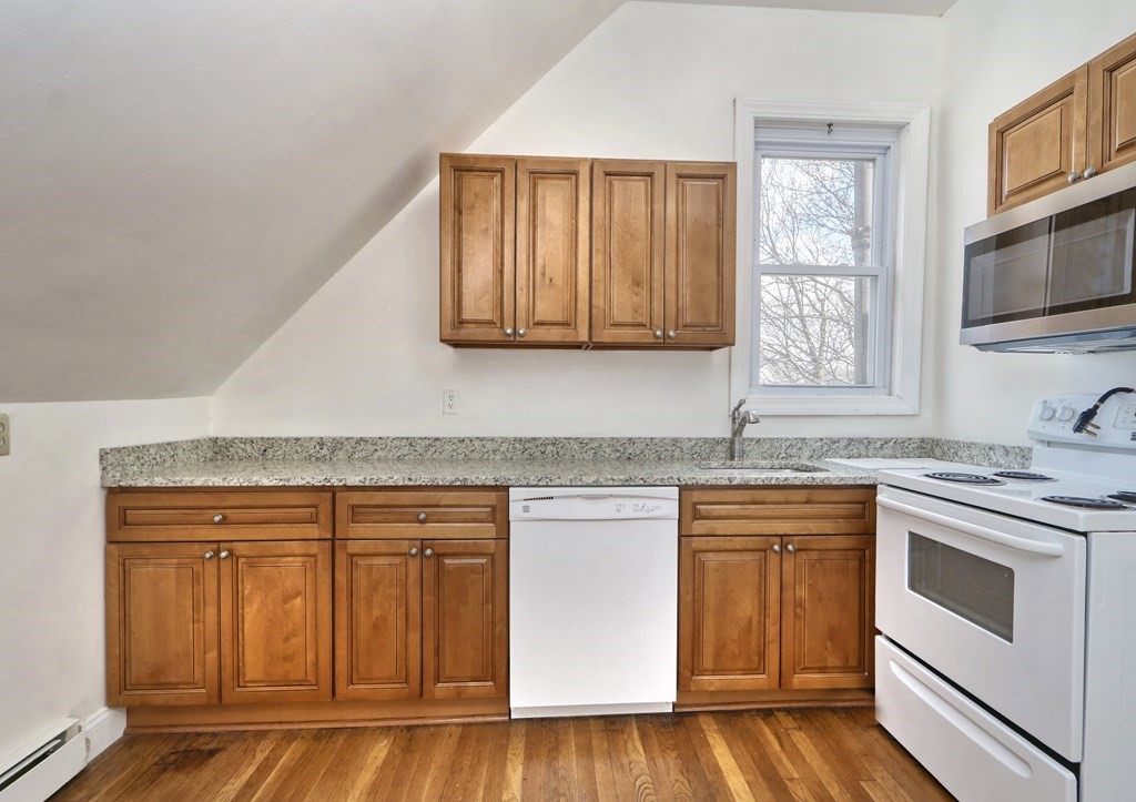 9 Temple Street Boston, MA 02132 - Photo 26 of 32