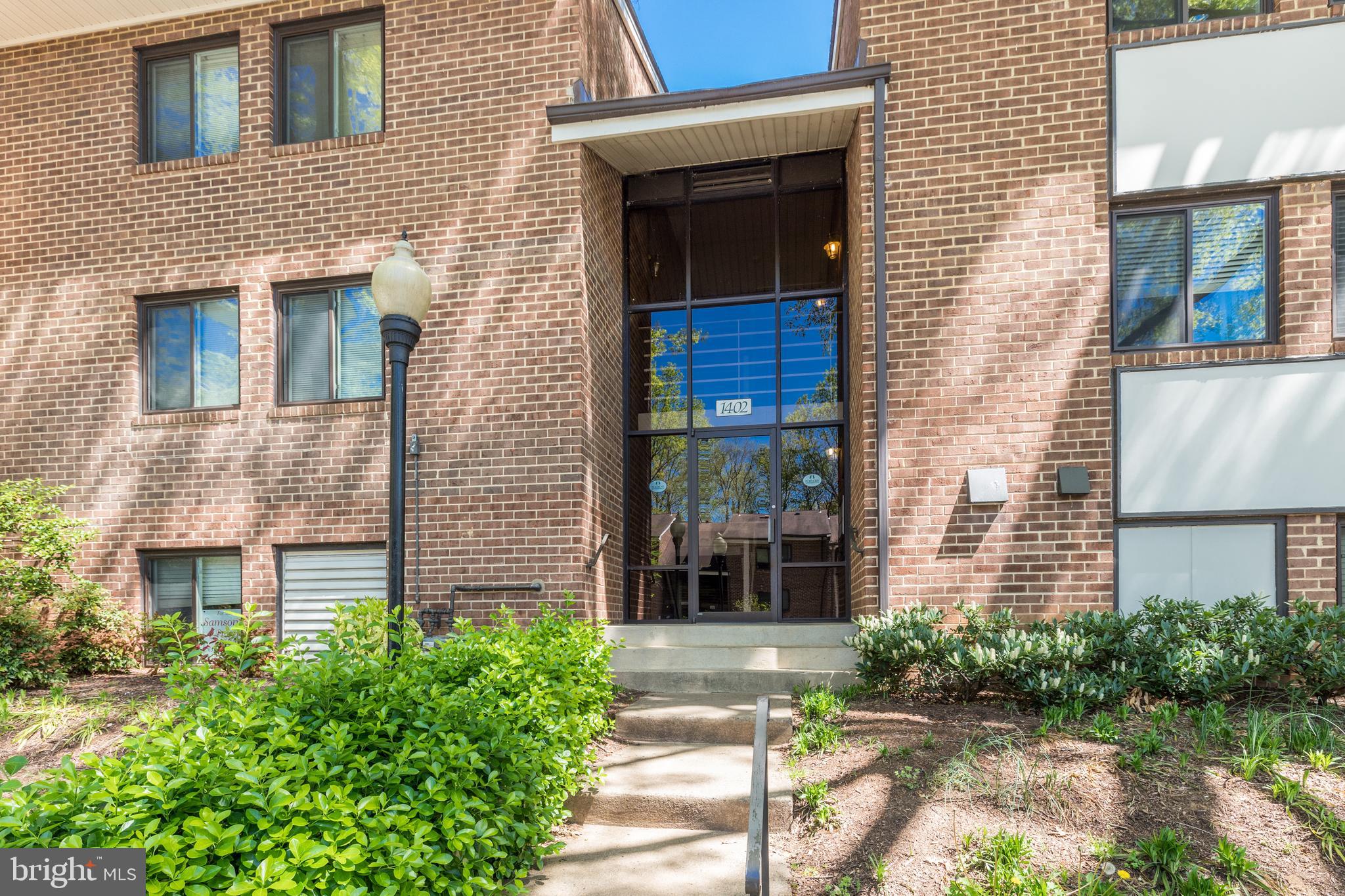 1402 Northgate Square, Unit 22B Reston, VA 20190 - Photo 2 of 27