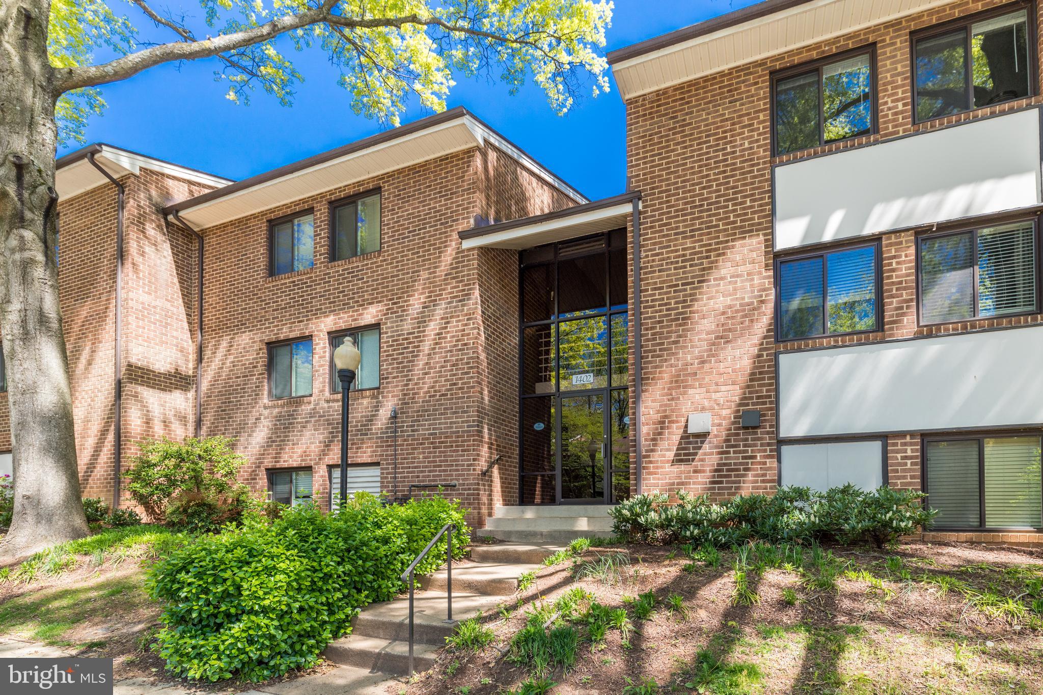 1402 Northgate Square, Unit 22B Reston, VA 20190 - Photo 3 of 27