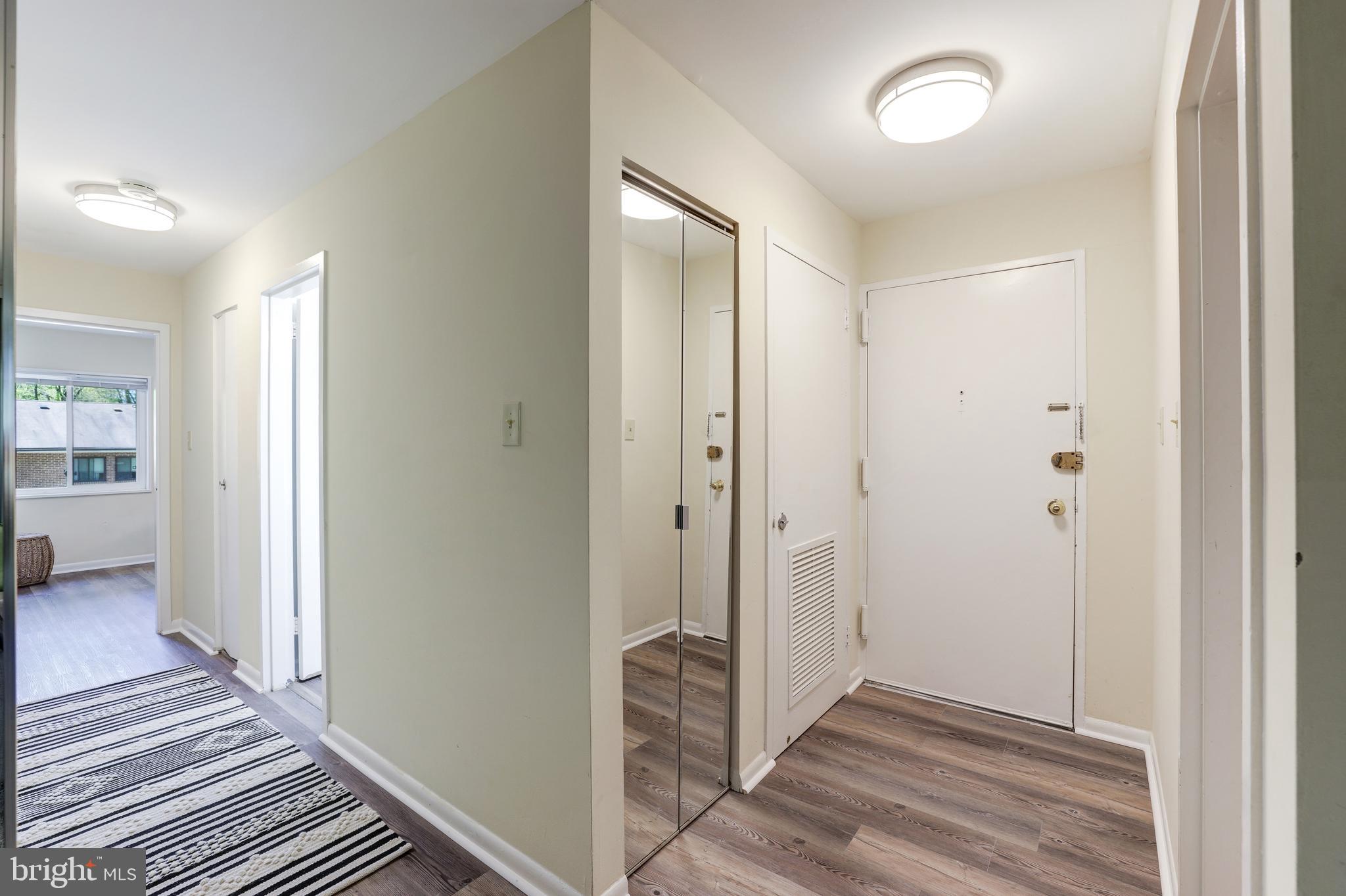 1402 Northgate Square, Unit 22B Reston, VA 20190 - Photo 4 of 27