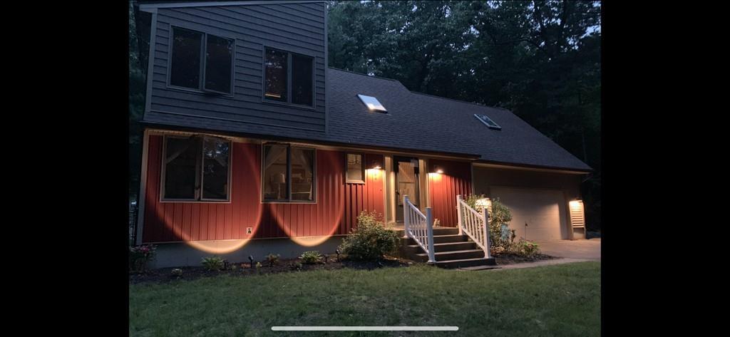 94 County Road Southampton, MA 01073 - Photo 2 of 17