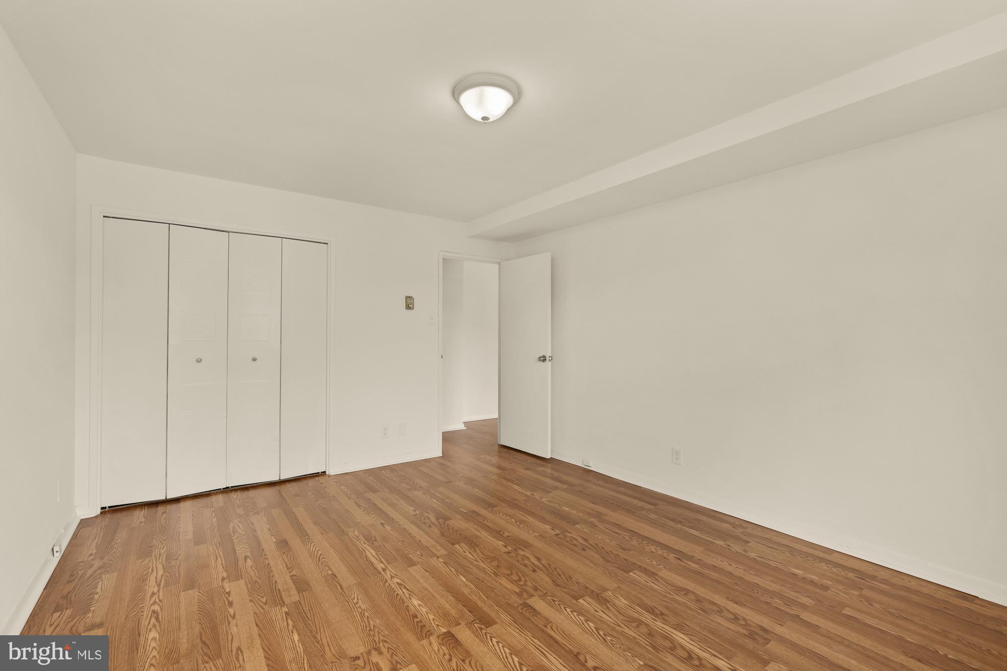1900 Lyttonsville Road, Unit 818 Silver Spring, MD 20910 - Photo 22 of 28