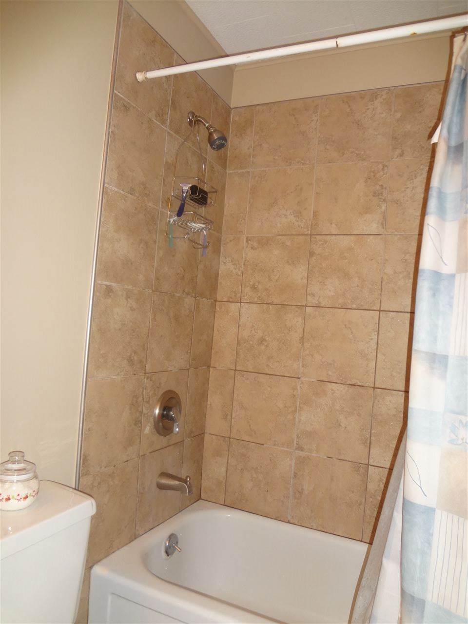 1315 Hunter Road Bluffton, IN 46714 - Photo 14 of 23 Gallery Image 14