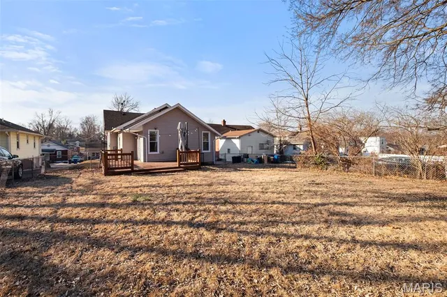 $200,000 | 8925 Argyle Avenue, Overland, MO 63114