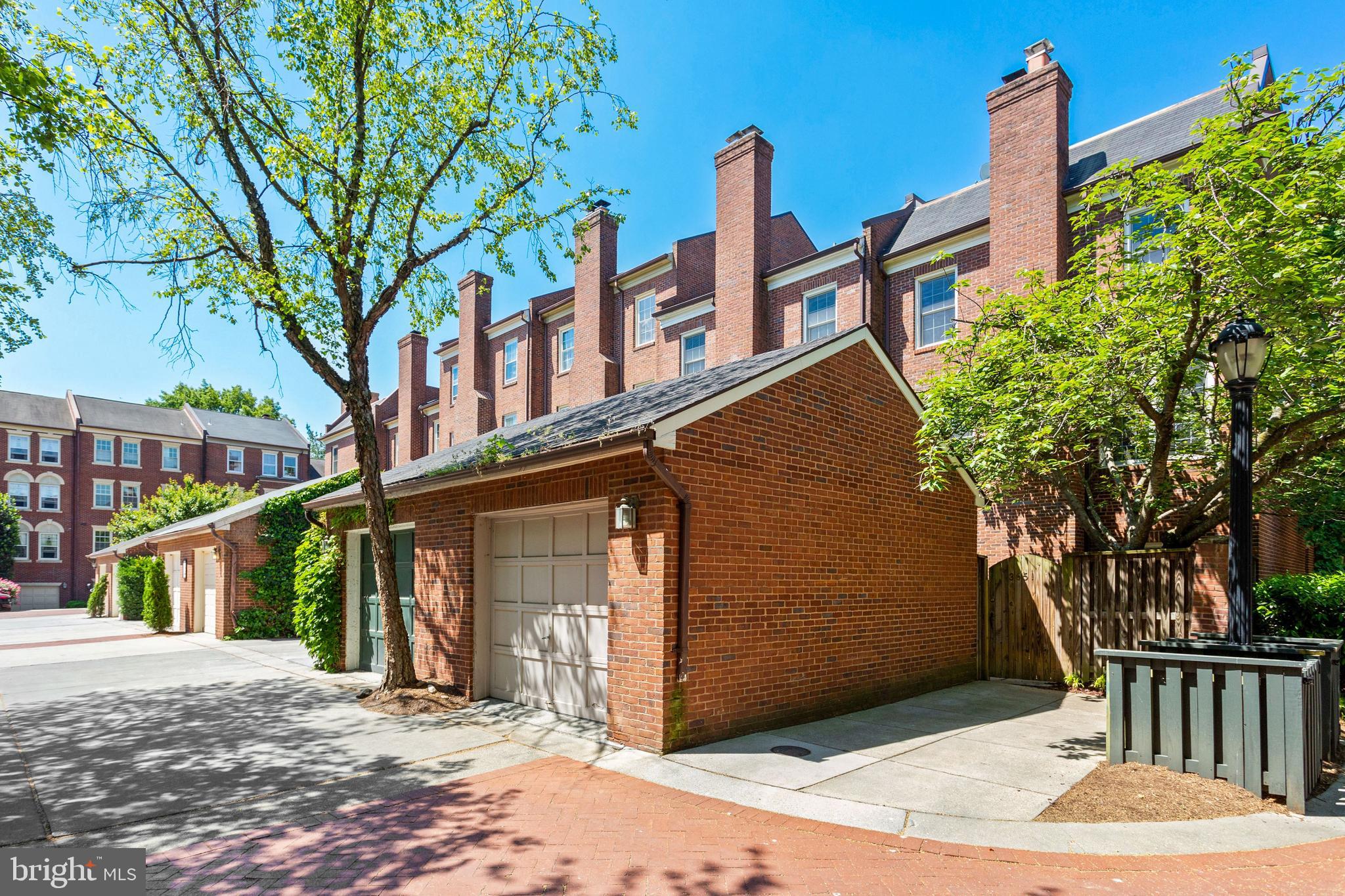 3651 Winfield Lane Northwest Washington, DC 20007 - Photo 37 of 42