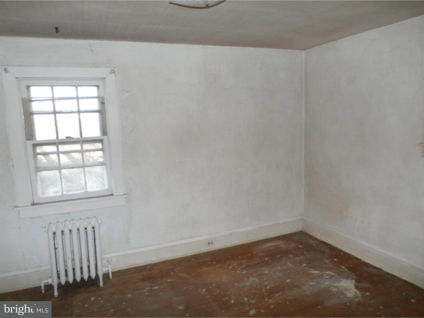 7 East Rodgers Street Ridley Park, PA 19078 - Photo 6 of 19 Bedroom - Main