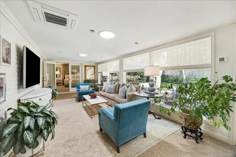 $1,950,000 | 907 Wild Valley Road, Houston, TX 77057