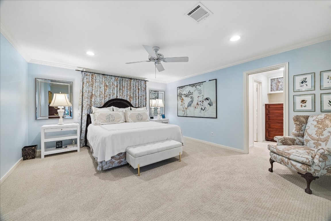 907 Wild Valley Road Houston, TX 77057 - Photo 16 of 31 Primary bedroom