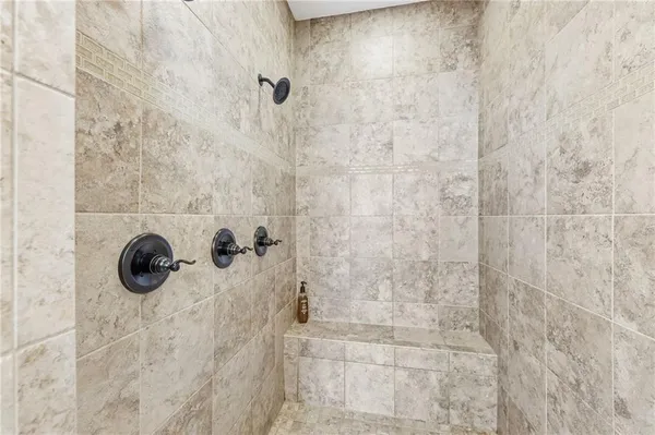 $775,000 | 24847 West 98th Street, Lenexa, KS 66227