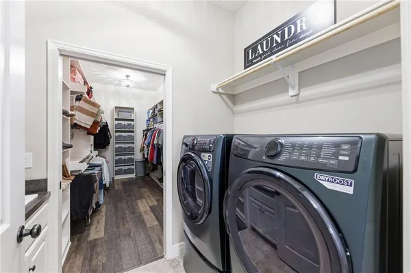 $775,000 | 24847 West 98th Street, Lenexa, KS 66227