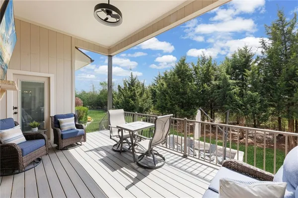$775,000 | 24847 West 98th Street, Lenexa, KS 66227