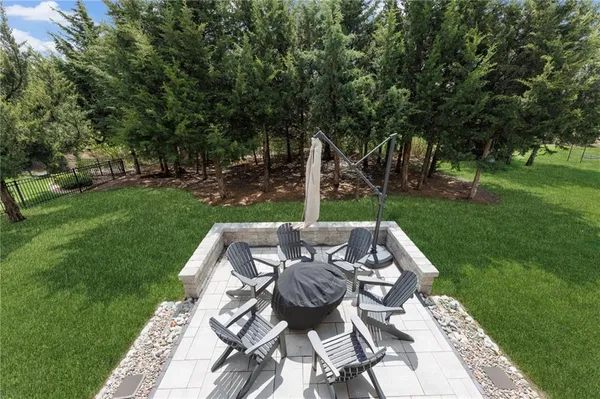 $775,000 | 24847 West 98th Street, Lenexa, KS 66227