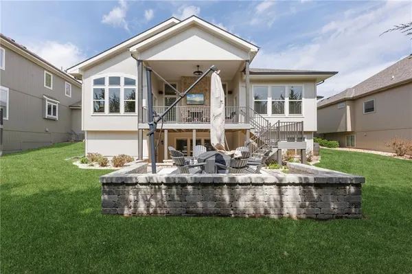 $775,000 | 24847 West 98th Street, Lenexa, KS 66227