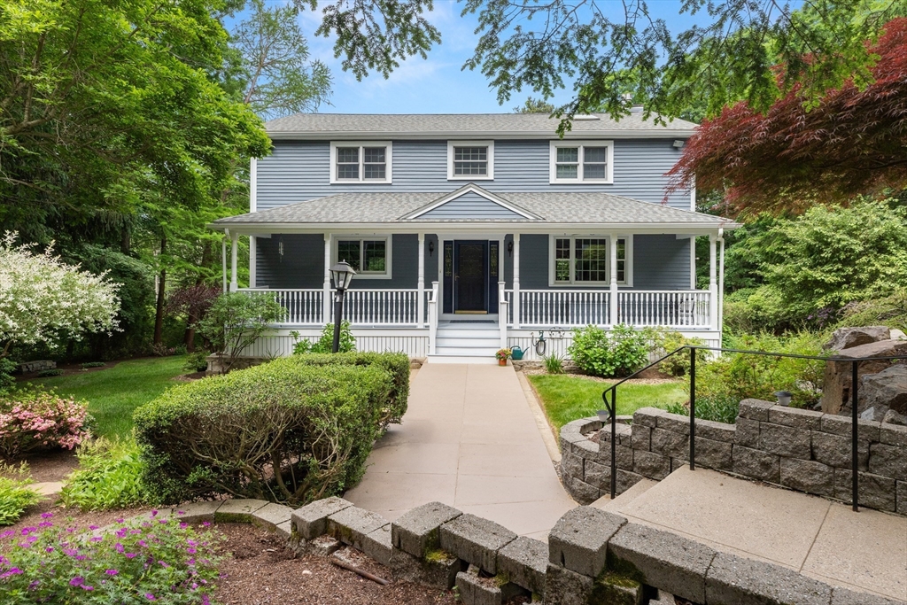 30 R Magnolia Avenue Gloucester, MA 01930 - Photo 2 of 40