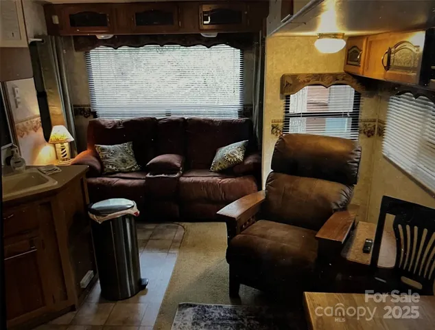 $89,700 | 475 Bear Cub Drive, Spruce Pine, NC 28777