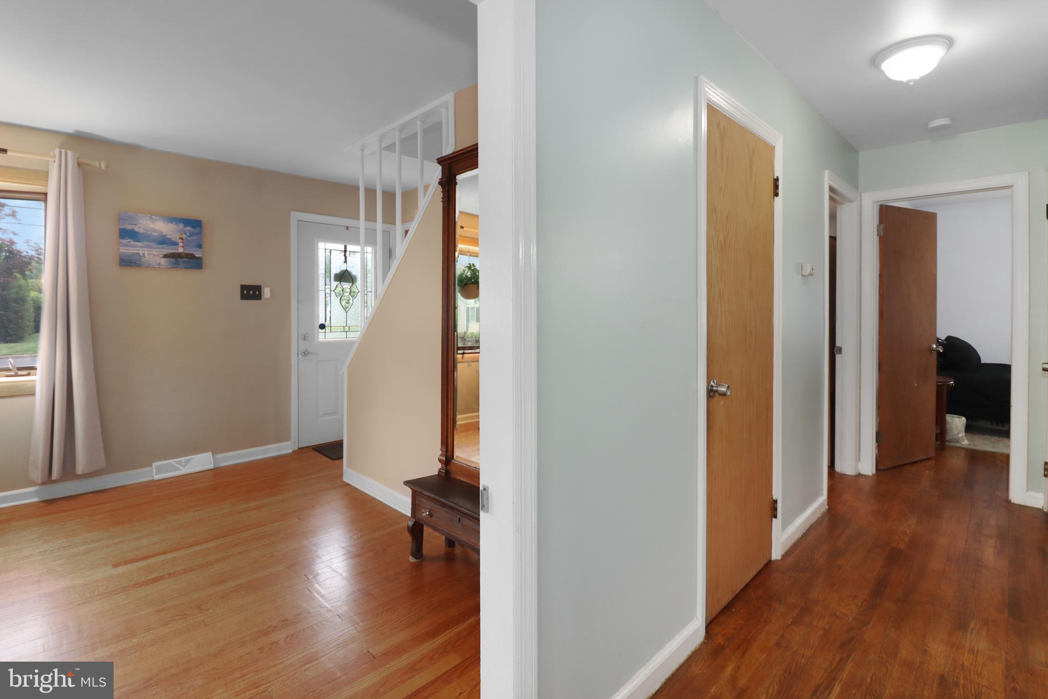 240 Youngs Road Trenton, NJ 08619 - Photo 33 of 66