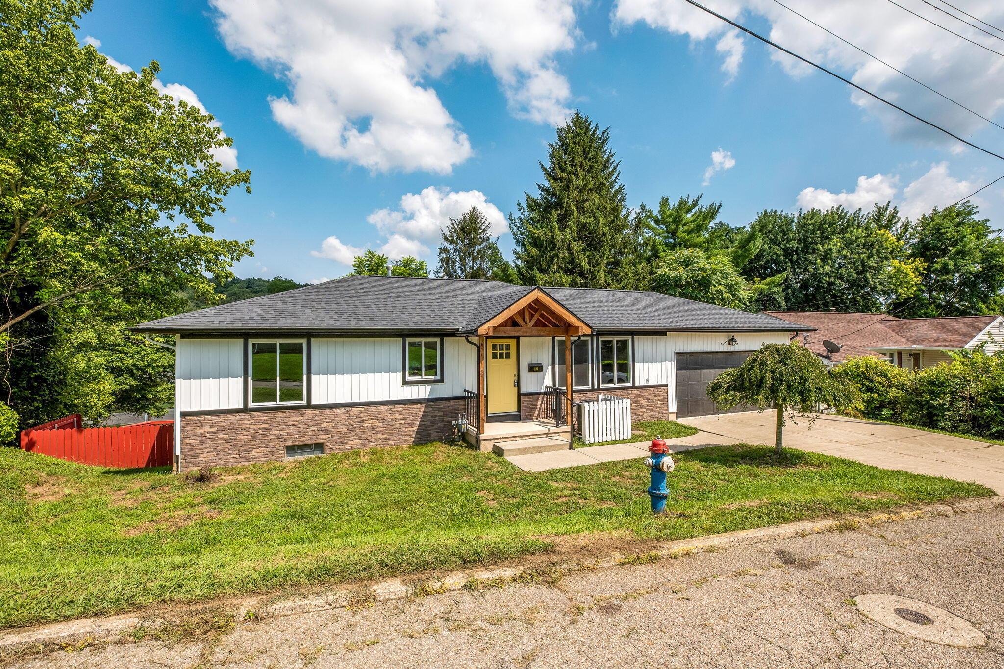 928 Rutter Avenue Lancaster, OH 43130 - Photo 4 of 87 3-web-or-mls-011A9183