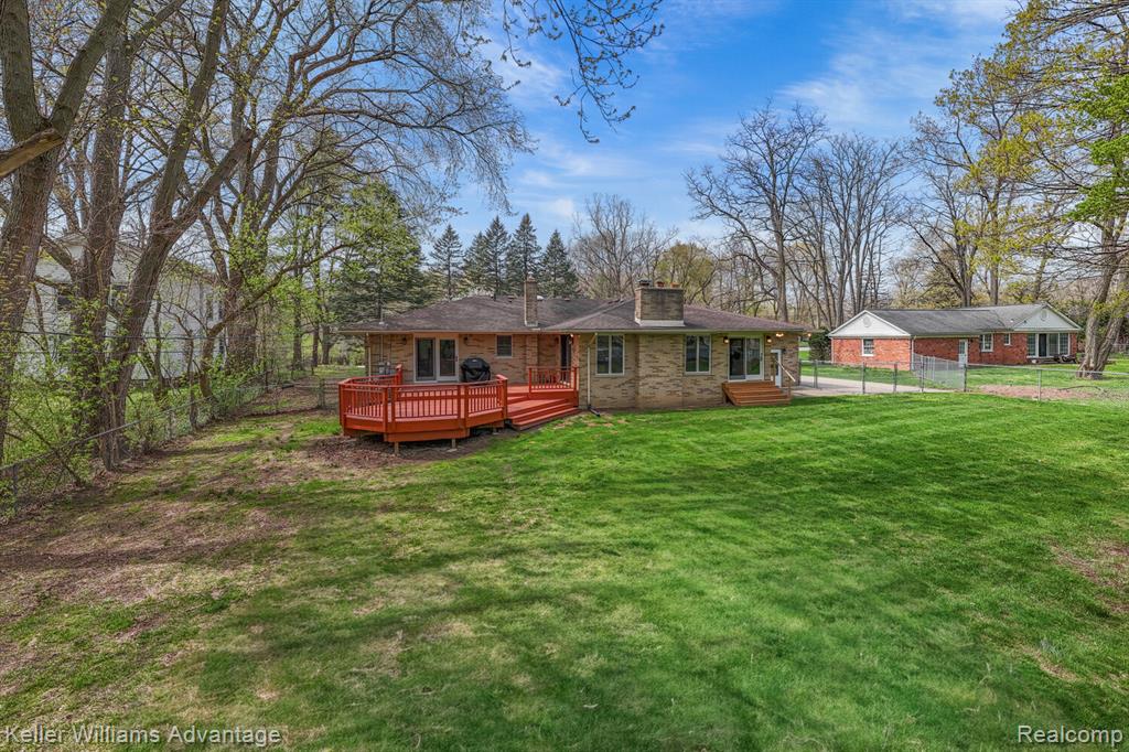 24806 Power Road Farmington, MI 48336 - Photo 38 of 46 Gallery Image 38