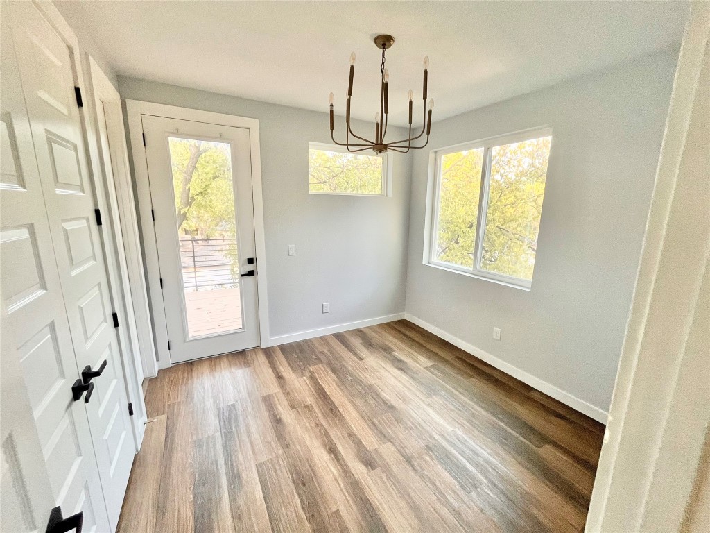 3508 Robinson Avenue, Unit B Austin, TX 78722 - Photo 6 of 17 a view of an empty room and window