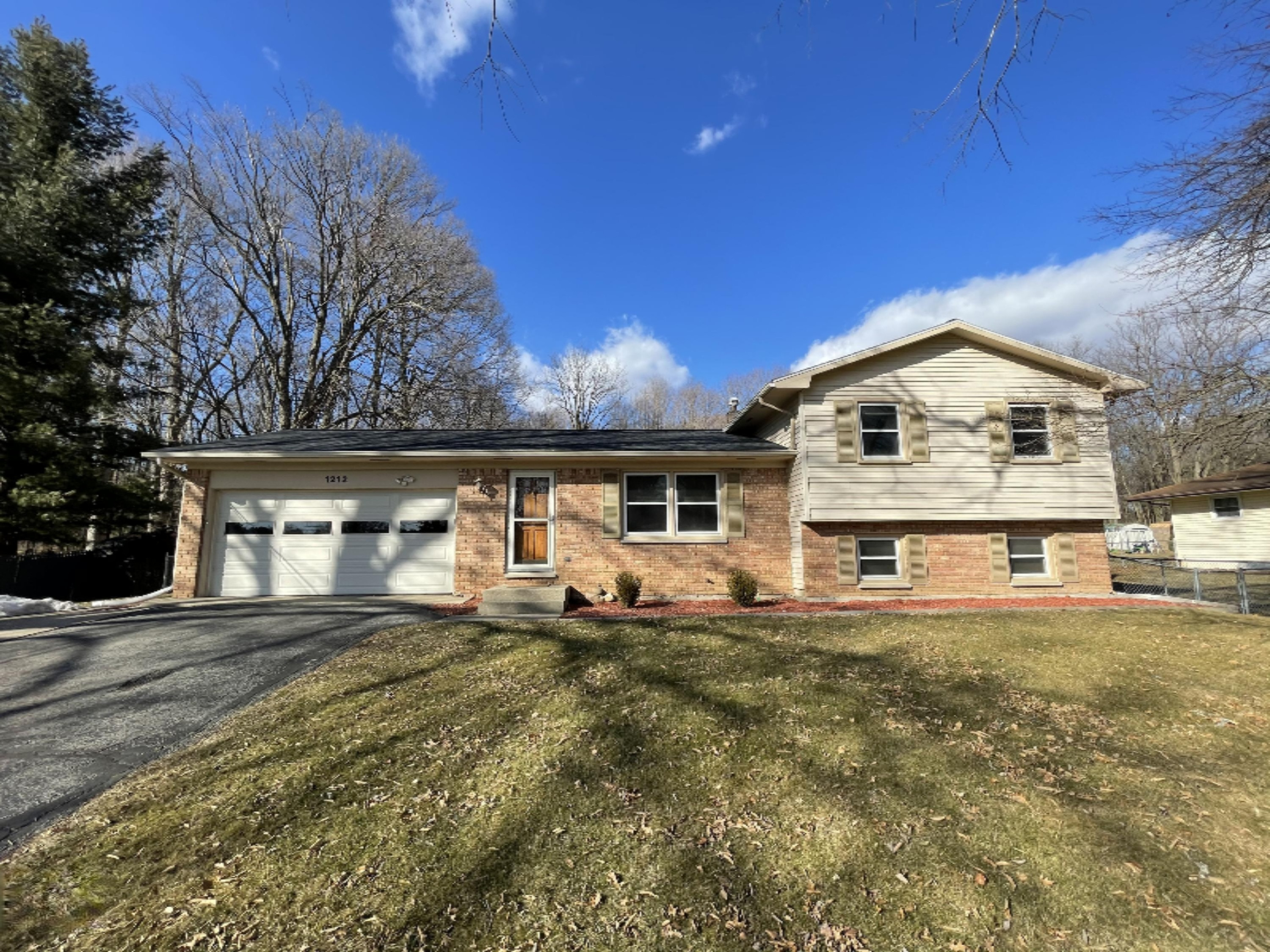 1212 Verona Road Marshall, MI 49068 - Photo 1 of 40 CB581FC4-427D-4ECB-9D3E-88C9CAAF65CC