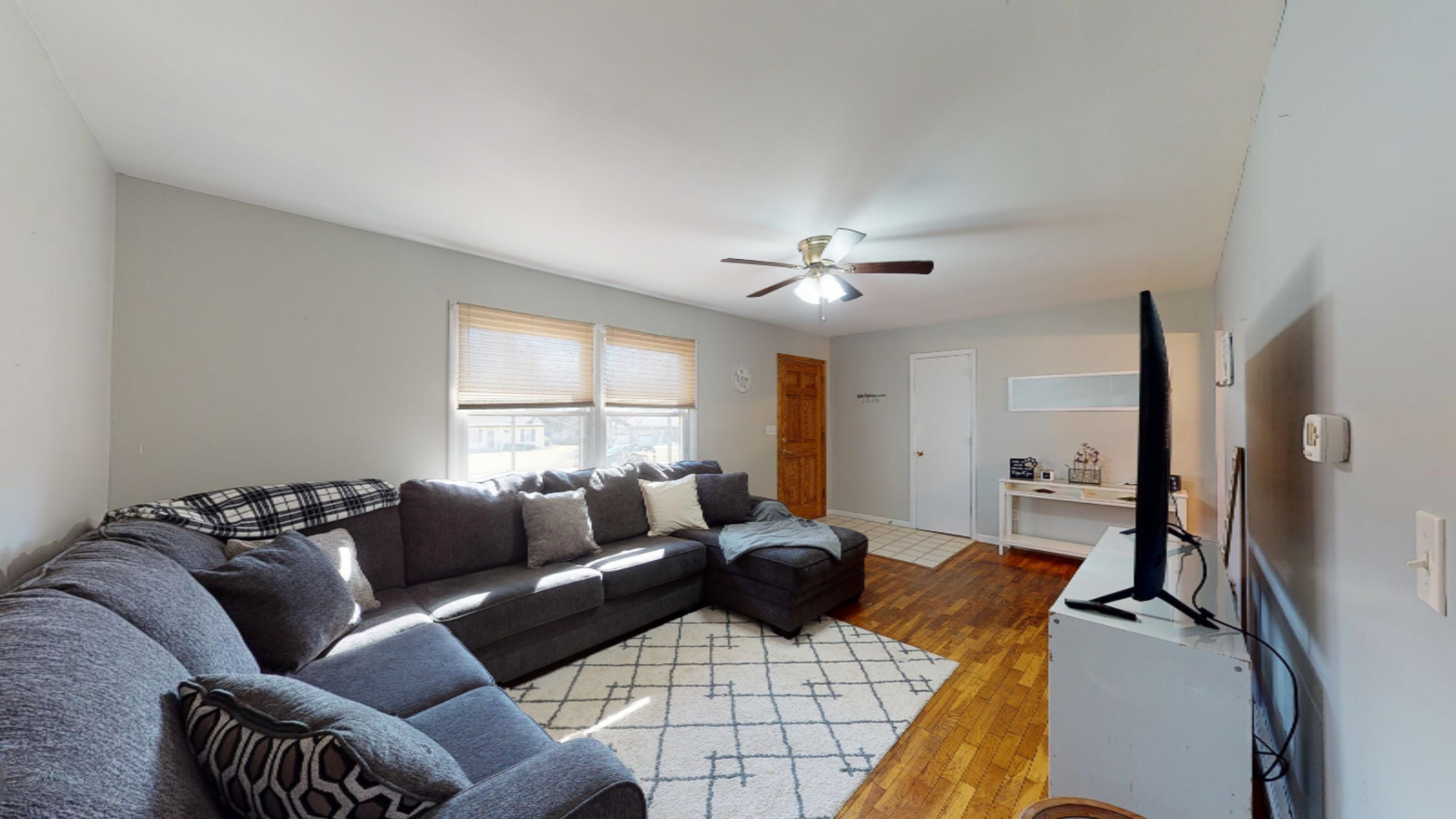 1212 Verona Road Marshall, MI 49068 - Photo 5 of 40 Clint-E-Burghdorf-03082021_205556