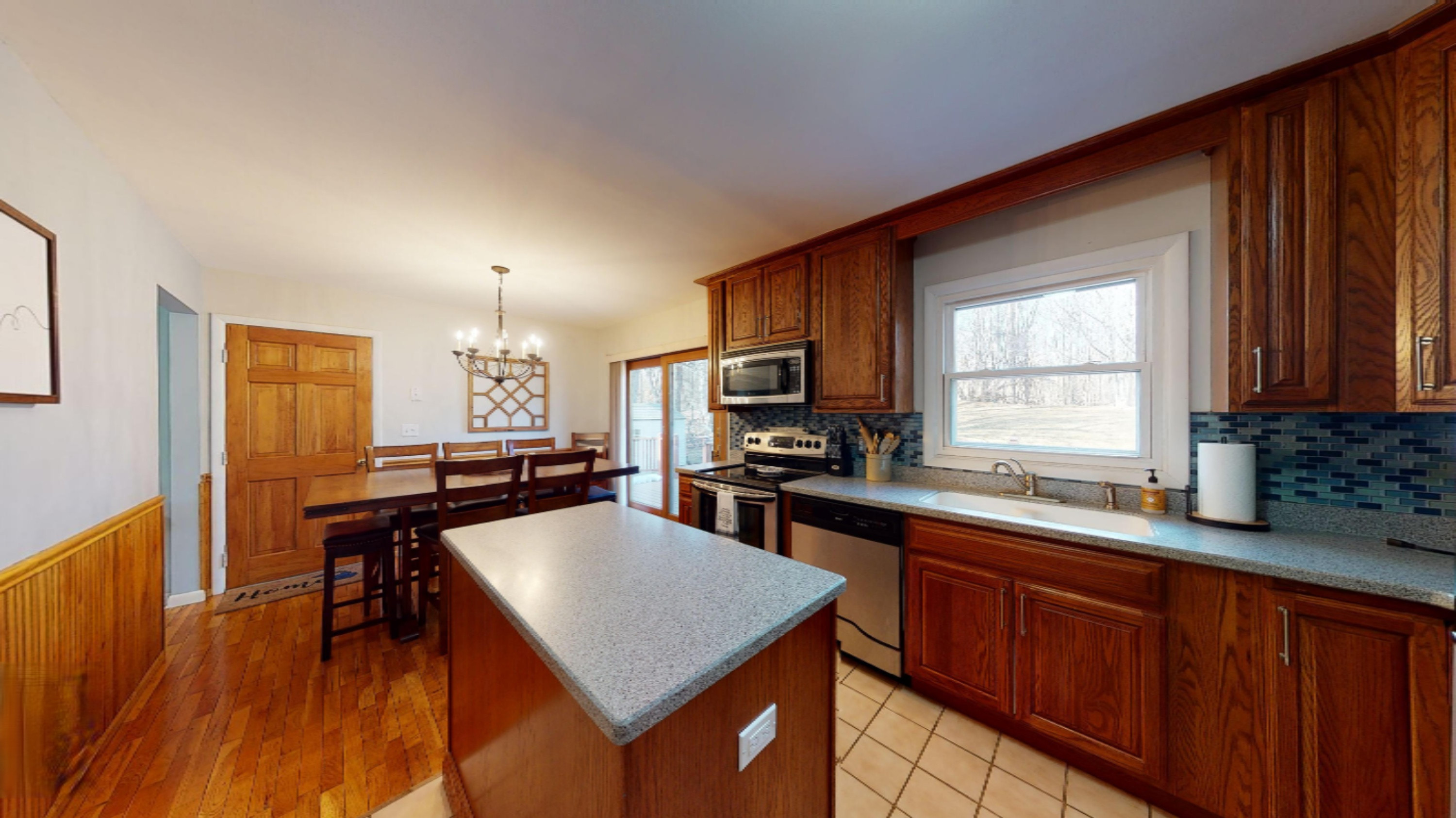 1212 Verona Road Marshall, MI 49068 - Photo 6 of 40 Clint-E-Burghdorf-03082021_205655