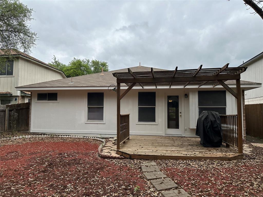 706 Luke Lane Leander, TX 78641 - Photo 17 of 19 Backyard