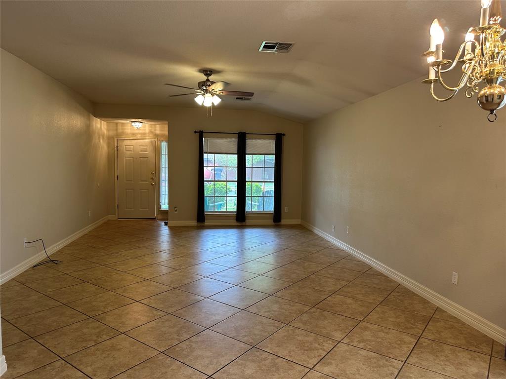 706 Luke Lane Leander, TX 78641 - Photo 3 of 19 Dining looking to Family/Entry