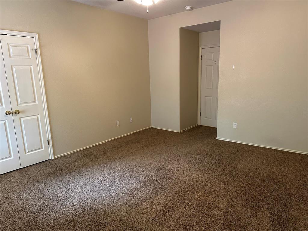 706 Luke Lane Leander, TX 78641 - Photo 6 of 19 Primary Bedroom