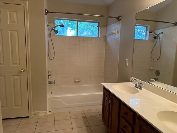 $1,800 | 706 Luke Lane, Leander, TX 78641