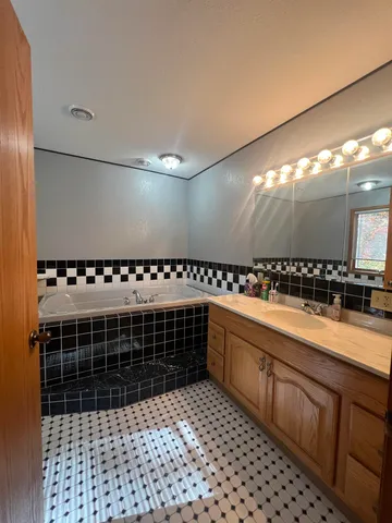 $489,000 | 1680 Big Lake Road, Cloquet, MN 55720