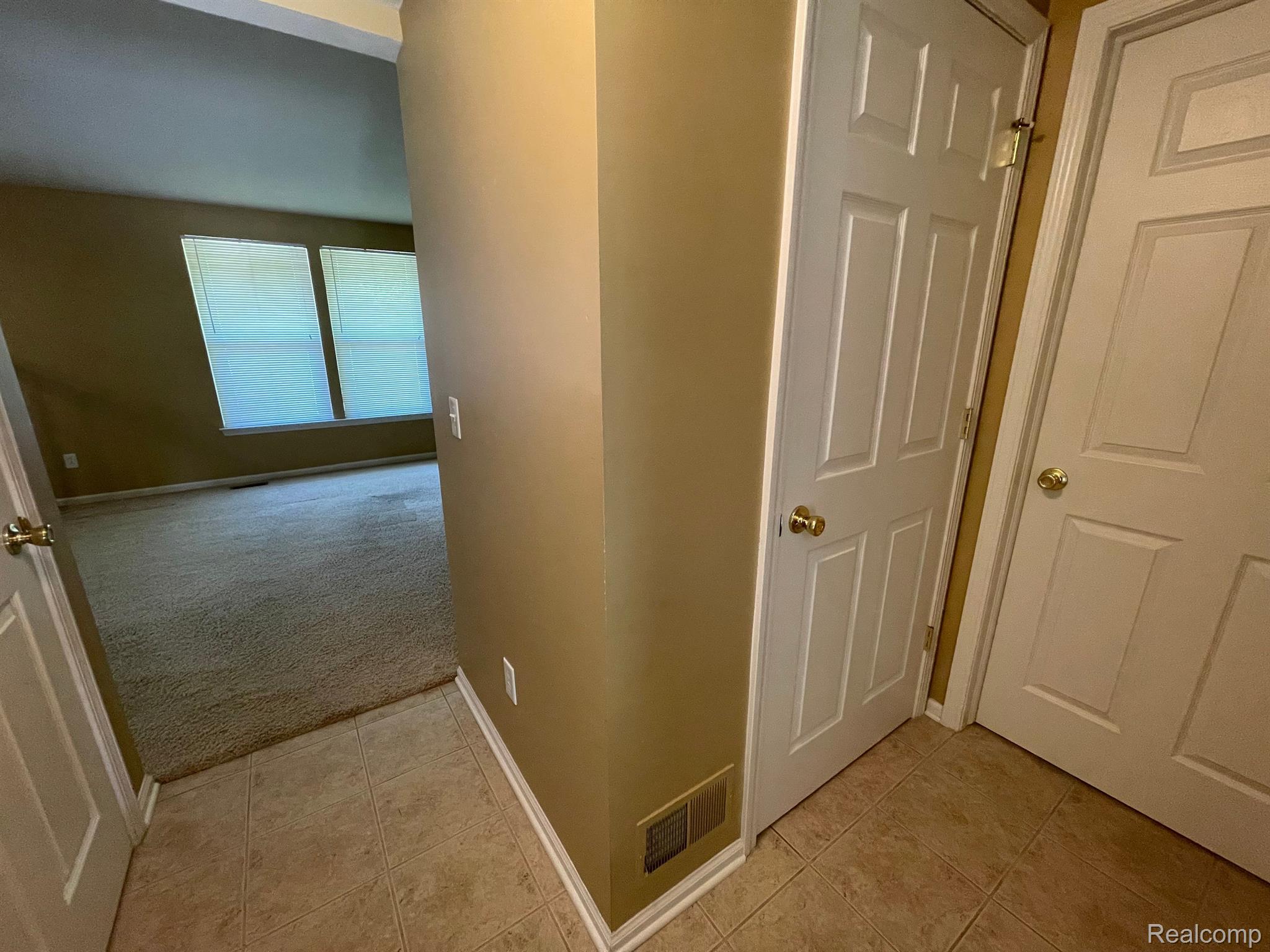1247 Callaway Court Howell, MI 48843 - Photo 6 of 40 Gallery Image 6