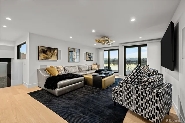 $8,995,000 | 600 South Franklin Street, Denver, CO 80209