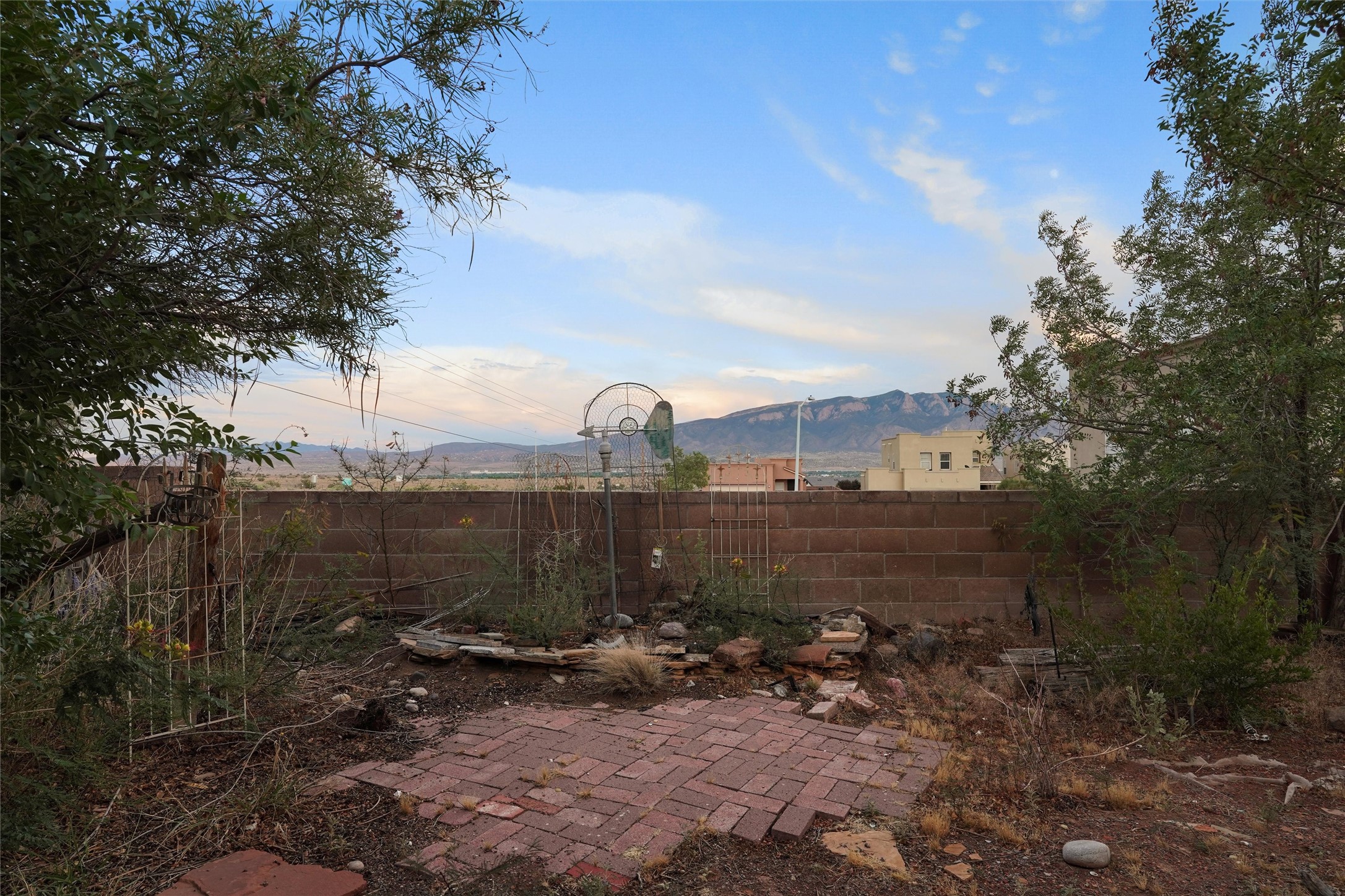 5240 Dexter Court Northeast Rio Rancho, NM 87144 - Photo 37 of 41