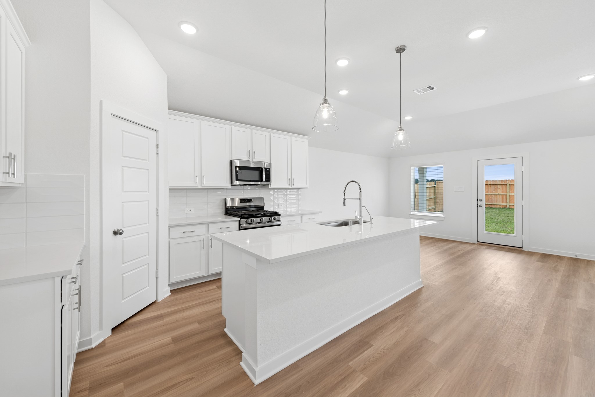 982 Garden Path Drive Willis, TX 77378 - Photo 23 of 43