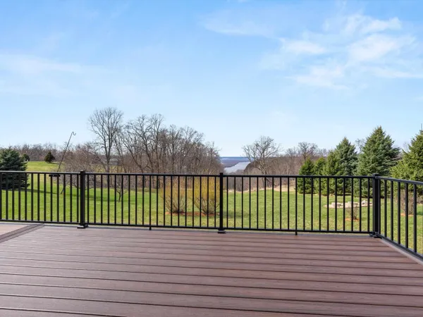 $732,000 | 65740 Grand View Drive, De Soto, WI 54624