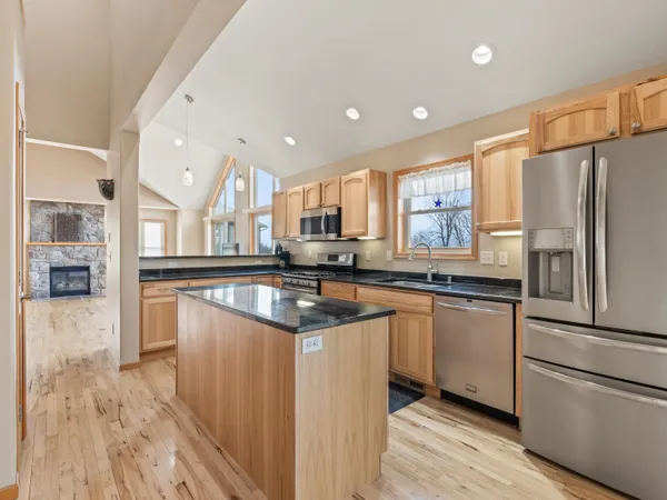 $732,000 | 65740 Grand View Drive, De Soto, WI 54624