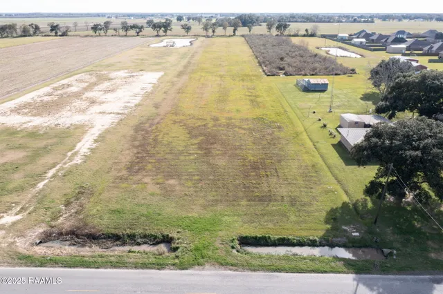 $144,900 | 13543 Highway 699, Maurice, LA 70555