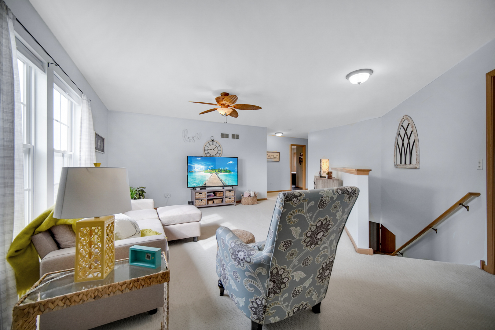 25421 Faraday Road Manhattan, IL 60442 - Photo 28 of 36 a living room with furniture and a flat screen tv