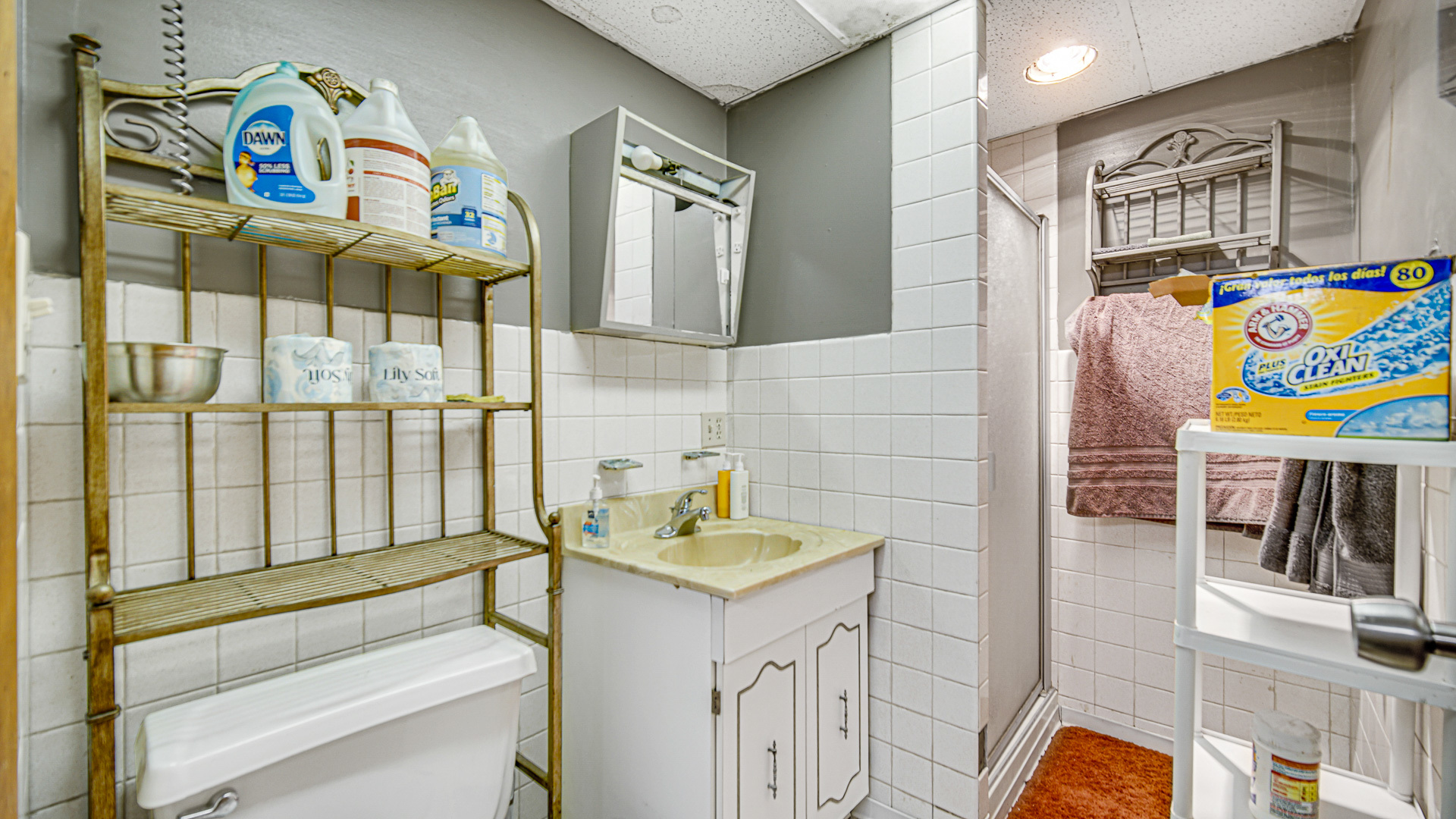 1634 West 68th Street Chicago, IL 60636 - Photo 2 of 34