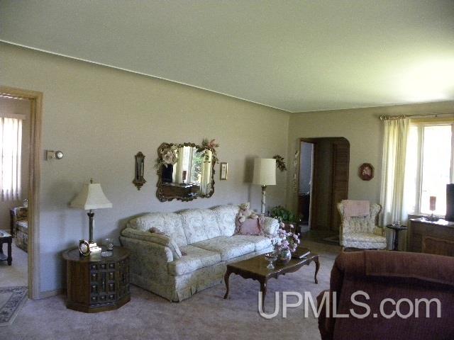2064 River Street Niagara, WI 54151 - Photo 5 of 17 Gallery Image 5